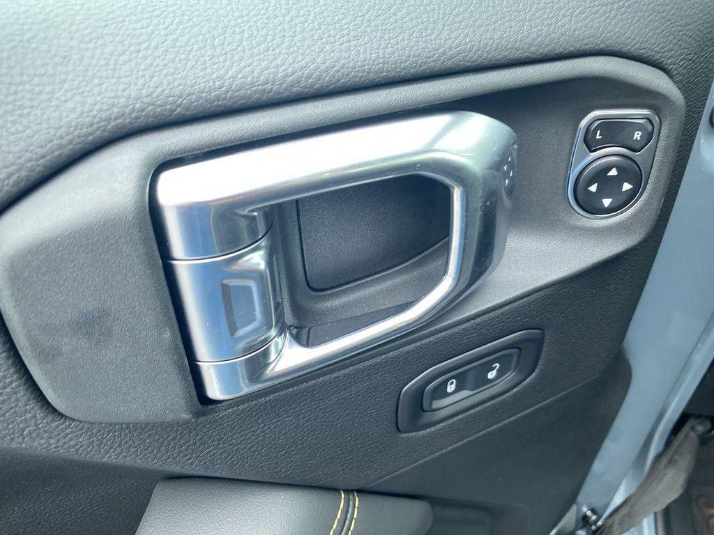 new 2025 Jeep Gladiator car, priced at $51,103