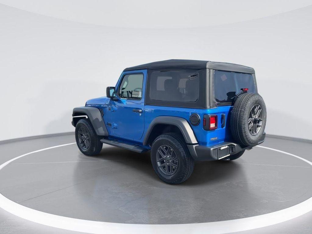 new 2025 Jeep Wrangler car, priced at $38,590