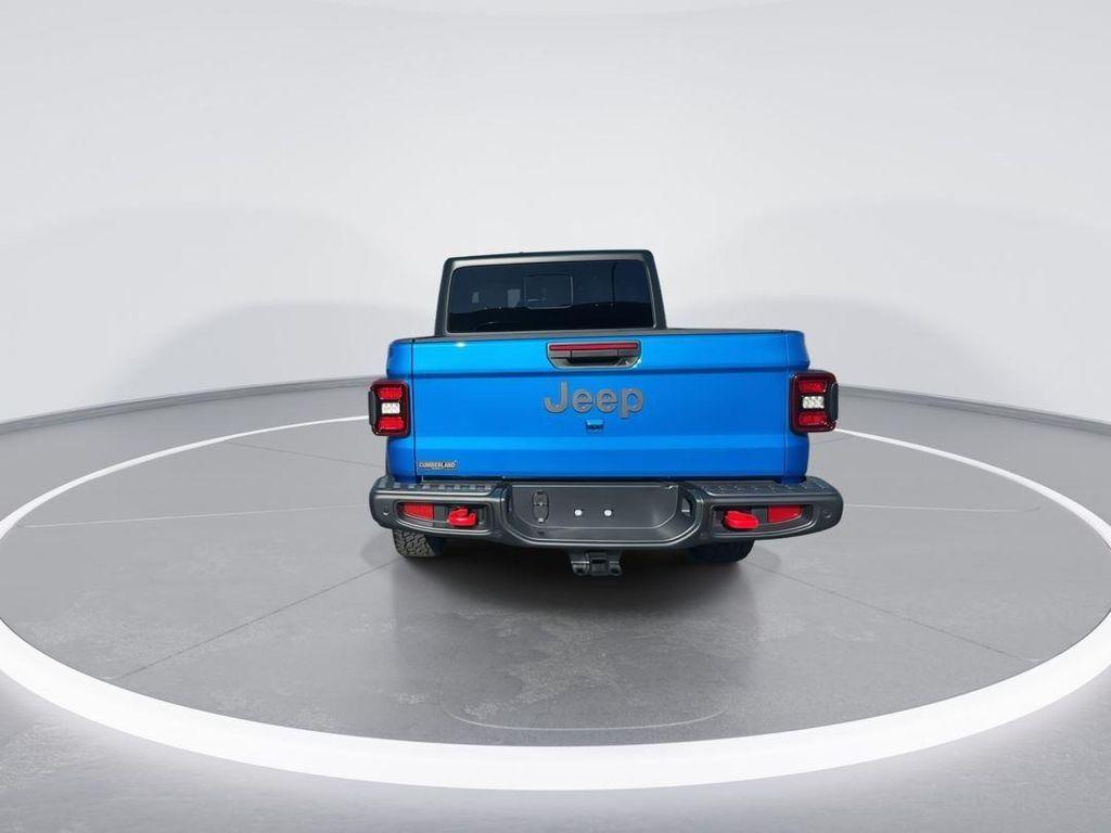 new 2025 Jeep Gladiator car, priced at $61,362