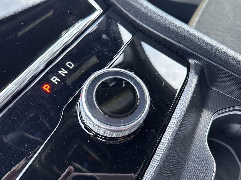 new 2025 Jeep Grand Cherokee L car, priced at $49,205