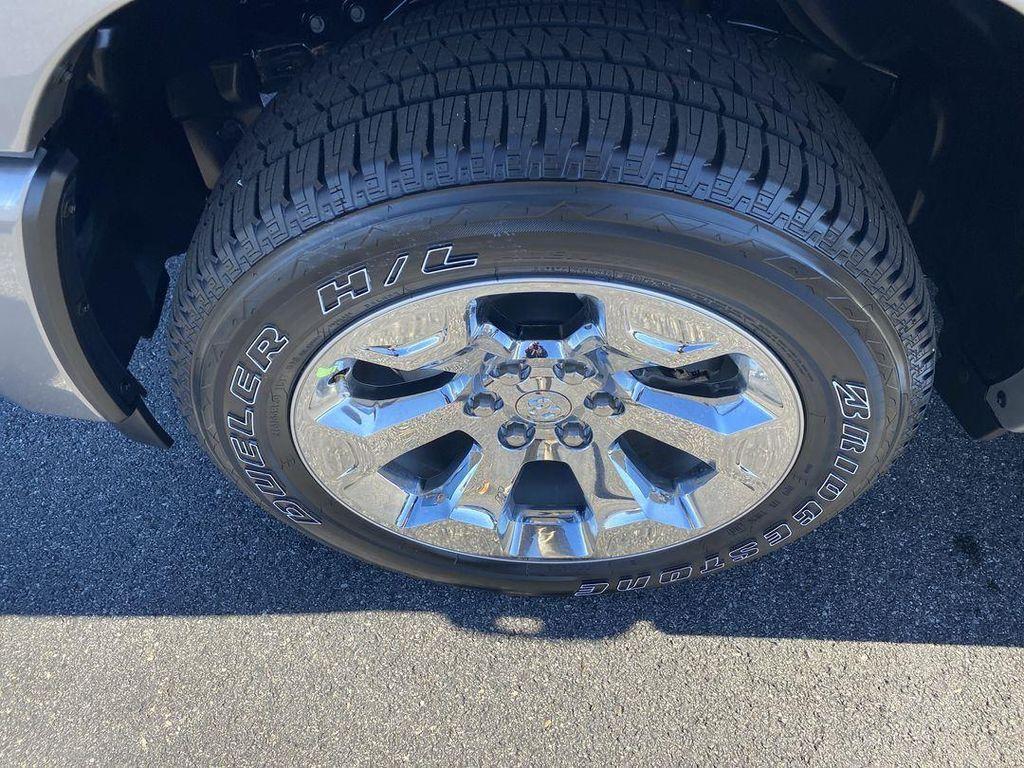 new 2026 Ram 1500 car, priced at $62,812