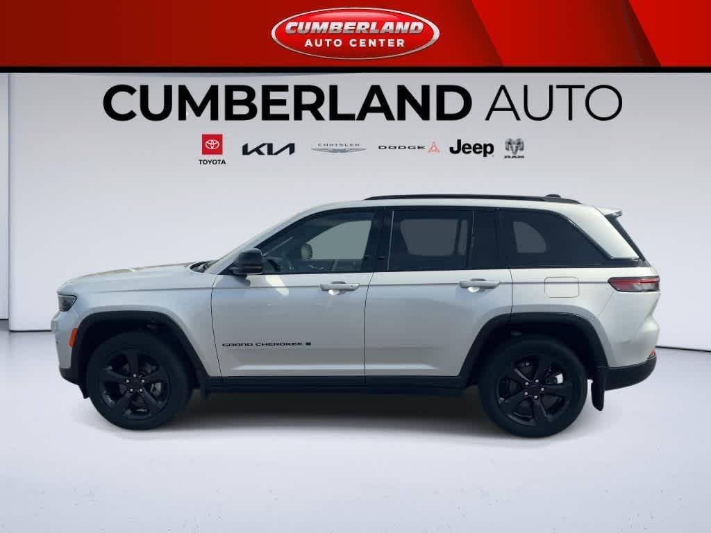 used 2023 Jeep Grand Cherokee car, priced at $32,320
