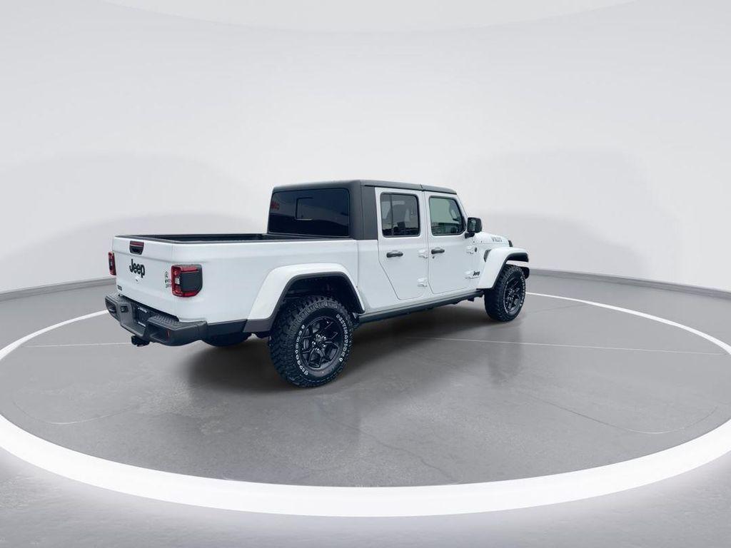 new 2025 Jeep Gladiator car, priced at $50,728