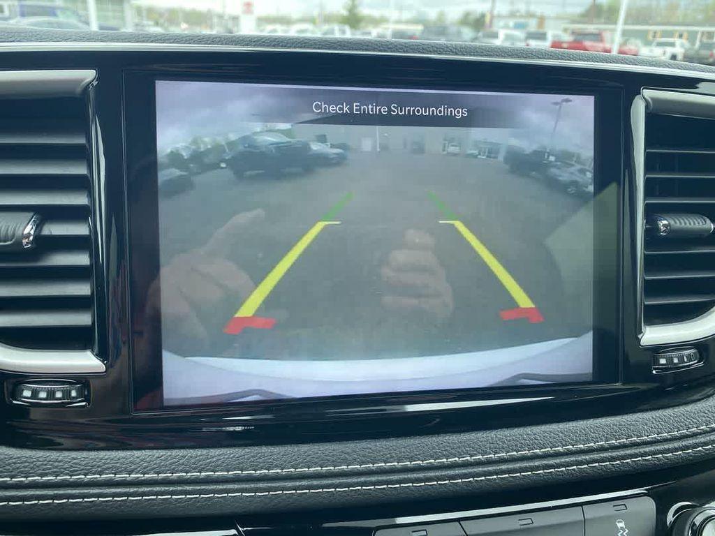 used 2024 Chrysler Pacifica Hybrid car, priced at $27,618