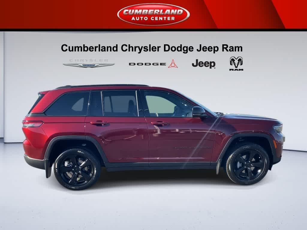 new 2025 Jeep Grand Cherokee car, priced at $47,961