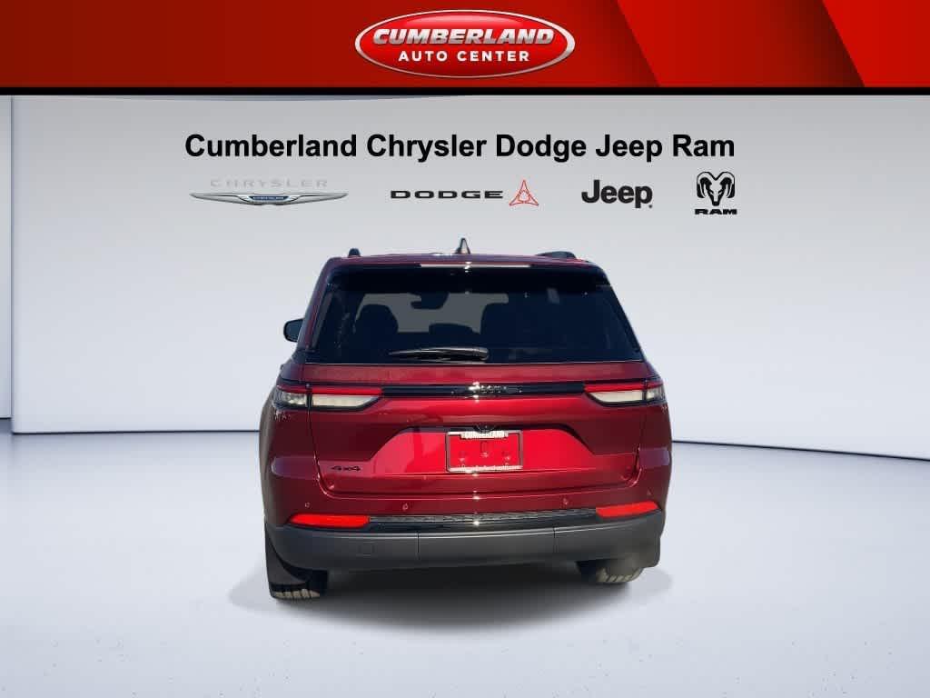 new 2025 Jeep Grand Cherokee car, priced at $47,961