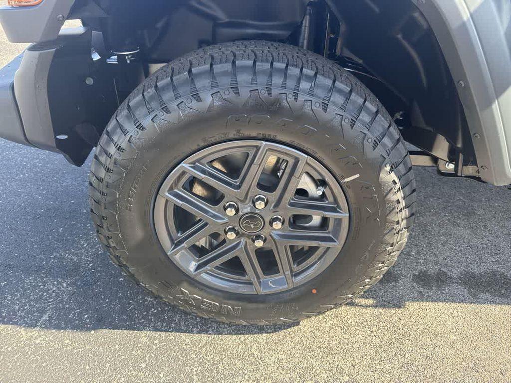 new 2026 Jeep Wrangler car, priced at $46,733