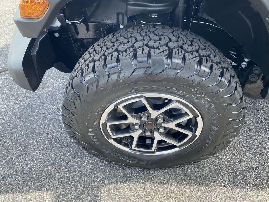 new 2026 Jeep Wrangler car, priced at $58,985