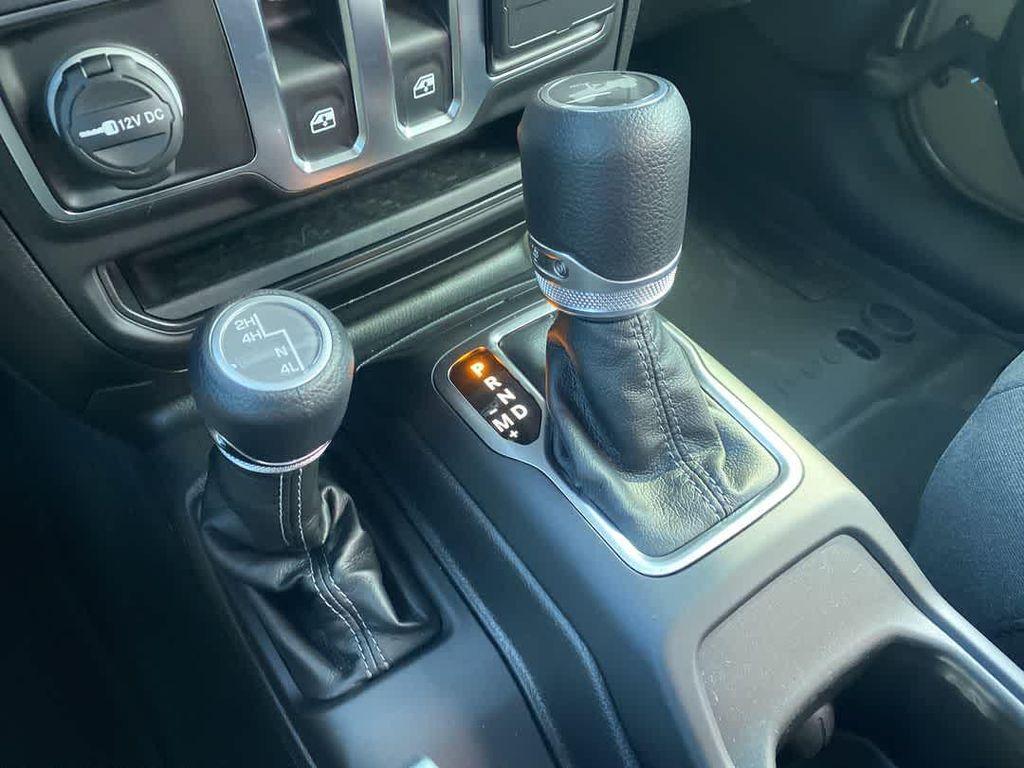 new 2025 Jeep Wrangler car, priced at $40,590