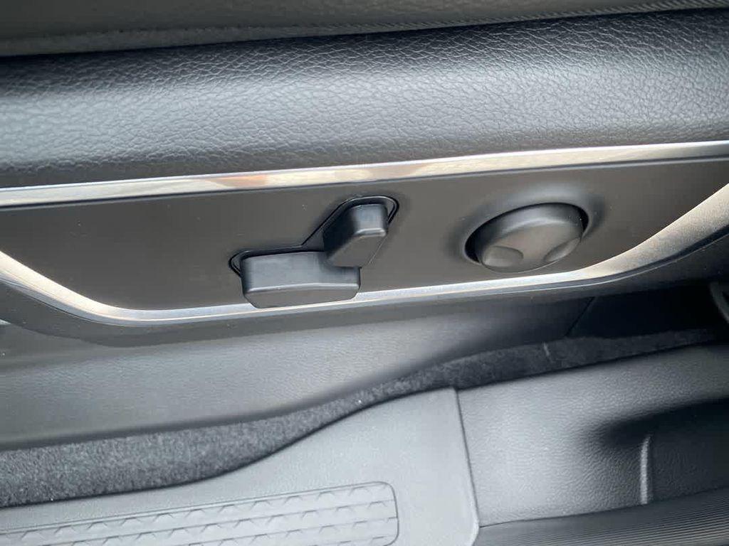 new 2025 Ram 1500 car, priced at $75,795