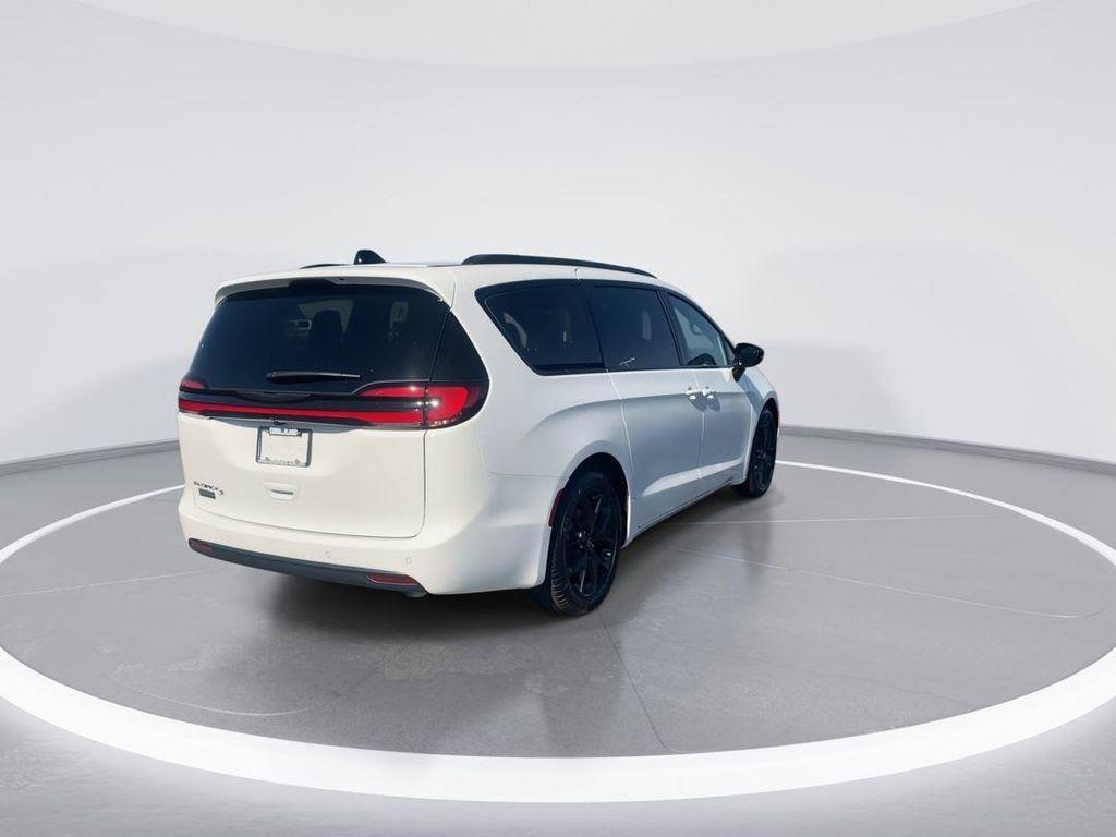 new 2026 Chrysler Pacifica car, priced at $41,597