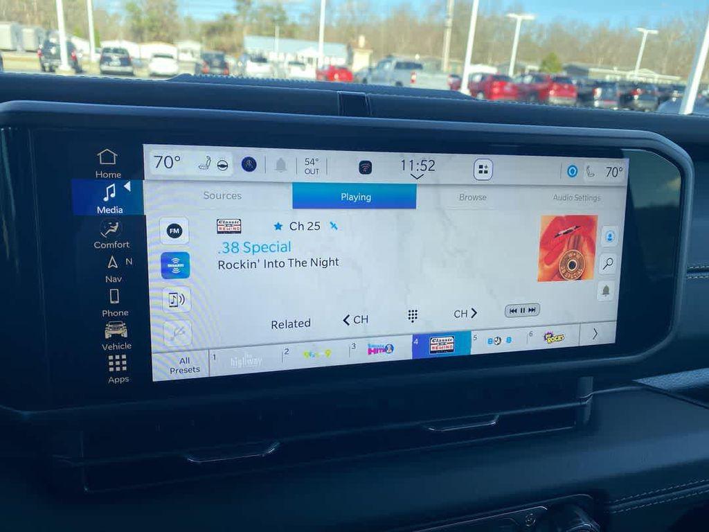 new 2026 Jeep Wrangler car, priced at $53,124