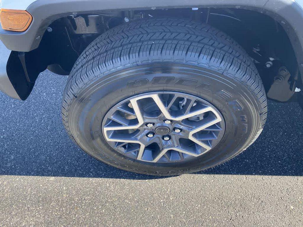 new 2026 Jeep Wrangler car, priced at $53,124