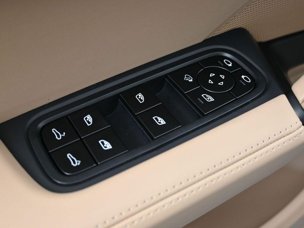 new 2026 Porsche Cayenne car, priced at $111,880