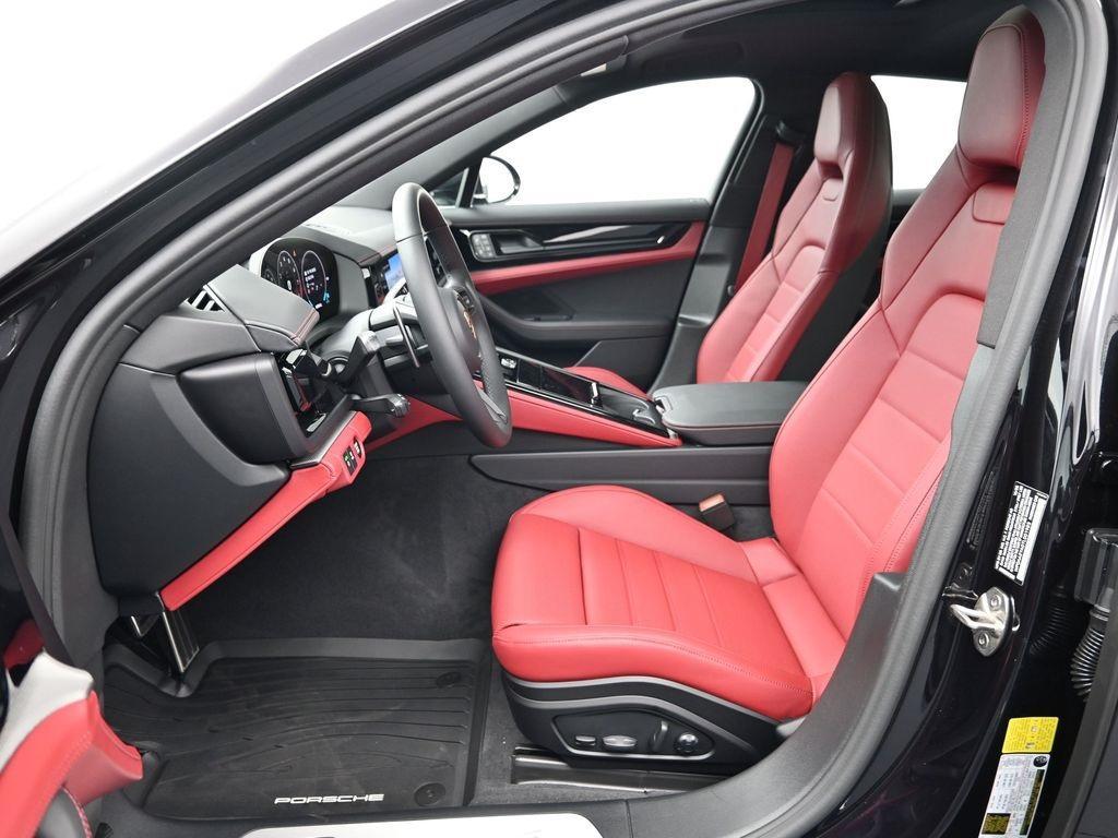 new 2026 Porsche Panamera car, priced at $141,140