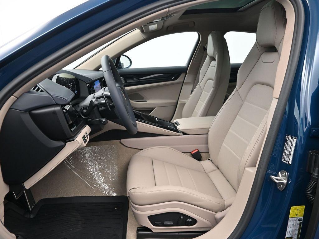 new 2026 Porsche Panamera car, priced at $137,900