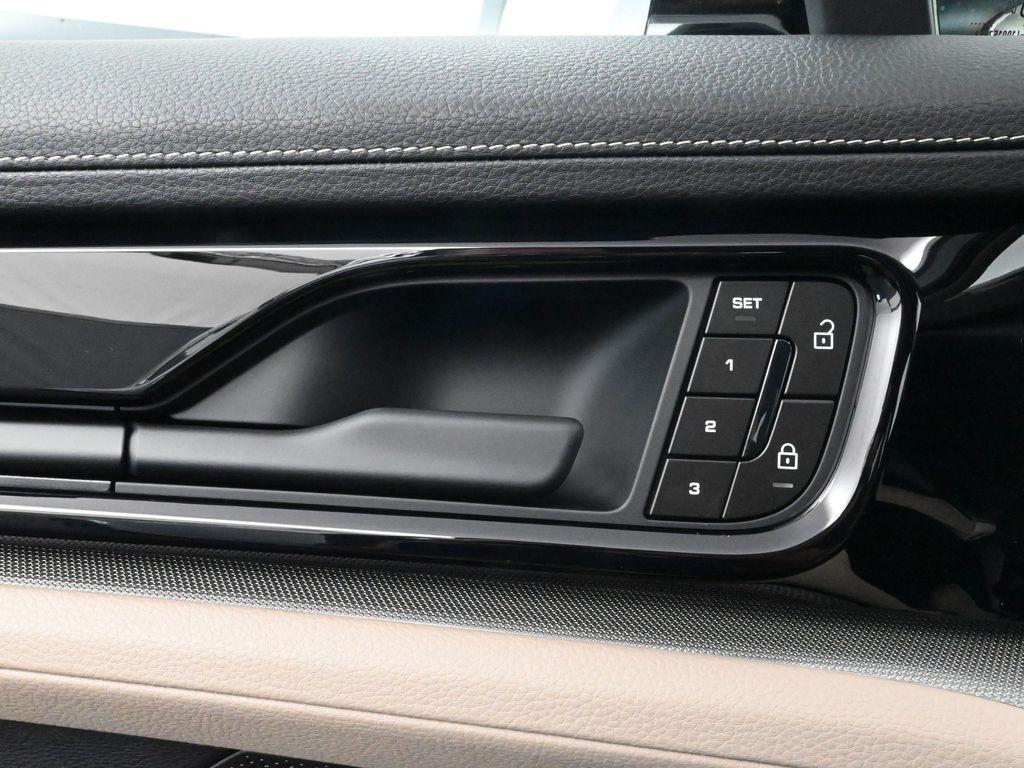 new 2026 Porsche Panamera car, priced at $128,410