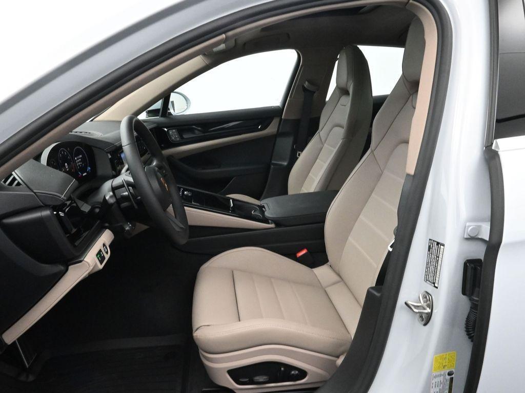 new 2026 Porsche Panamera car, priced at $128,410