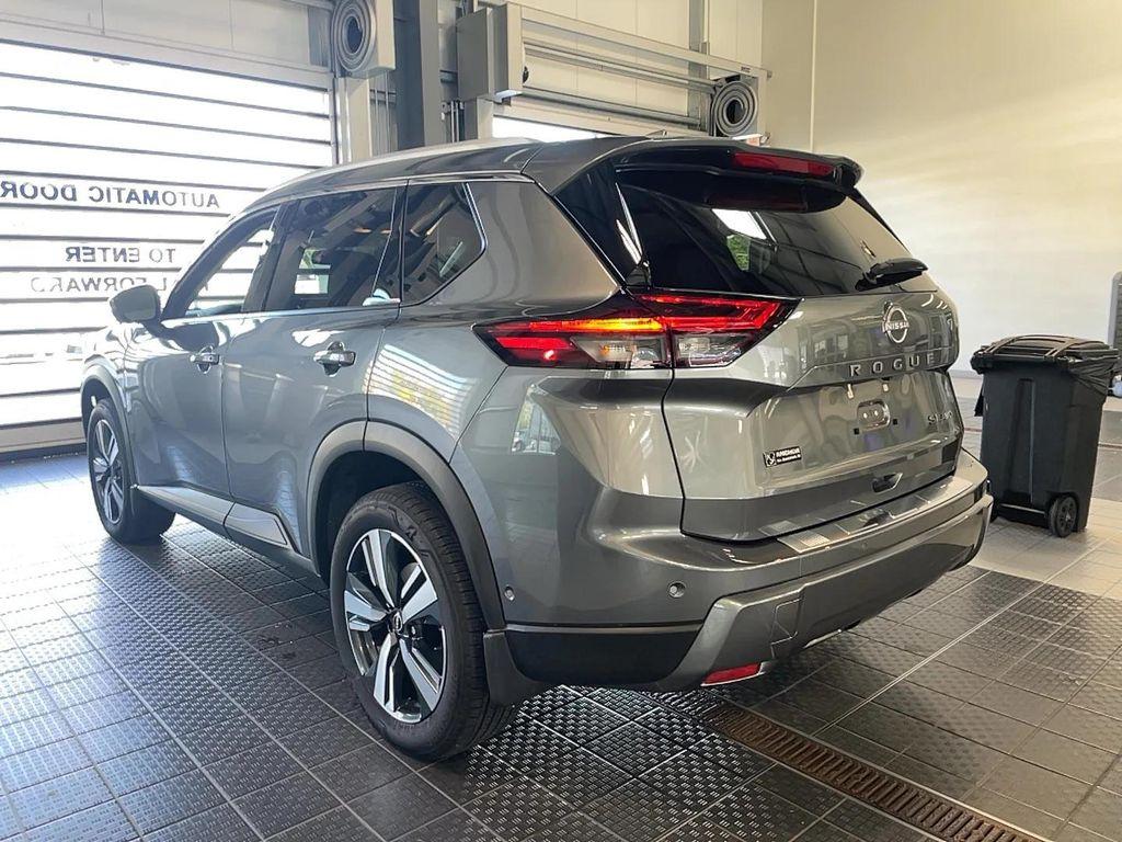 used 2024 Nissan Rogue car, priced at $31,591