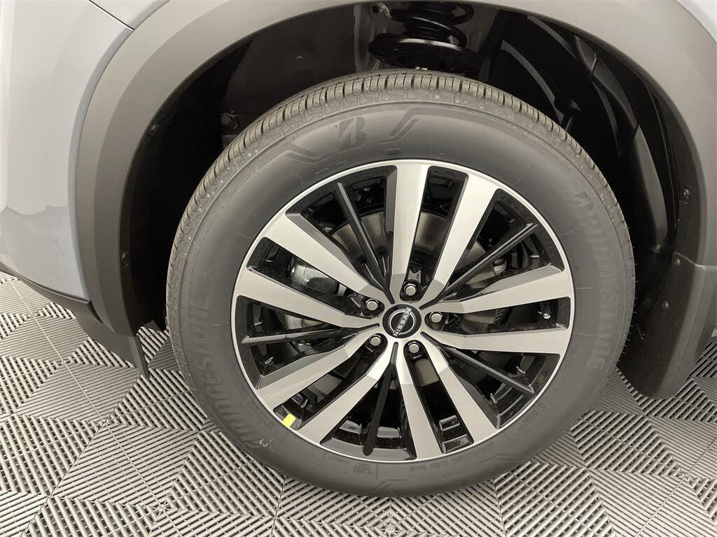 new 2025 Nissan Pathfinder car, priced at $46,631