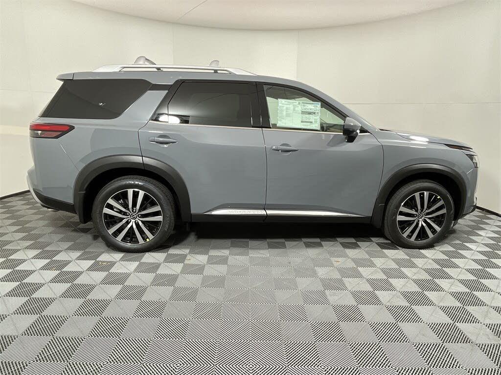 new 2025 Nissan Pathfinder car, priced at $54,860