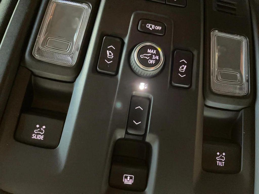 used 2023 GMC Yukon XL car, priced at $68,921