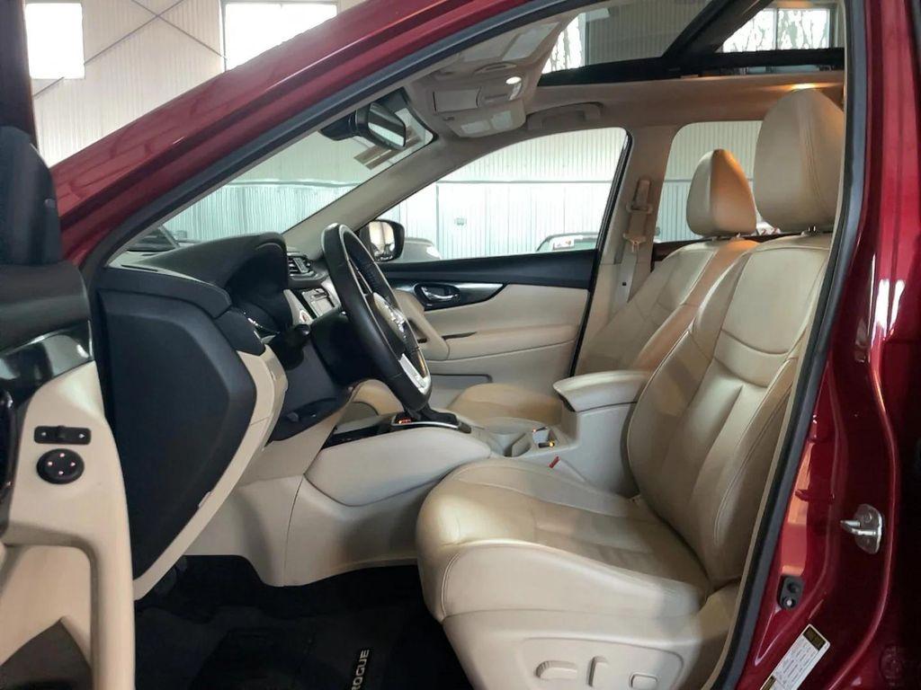 used 2019 Nissan Rogue car, priced at $16,951