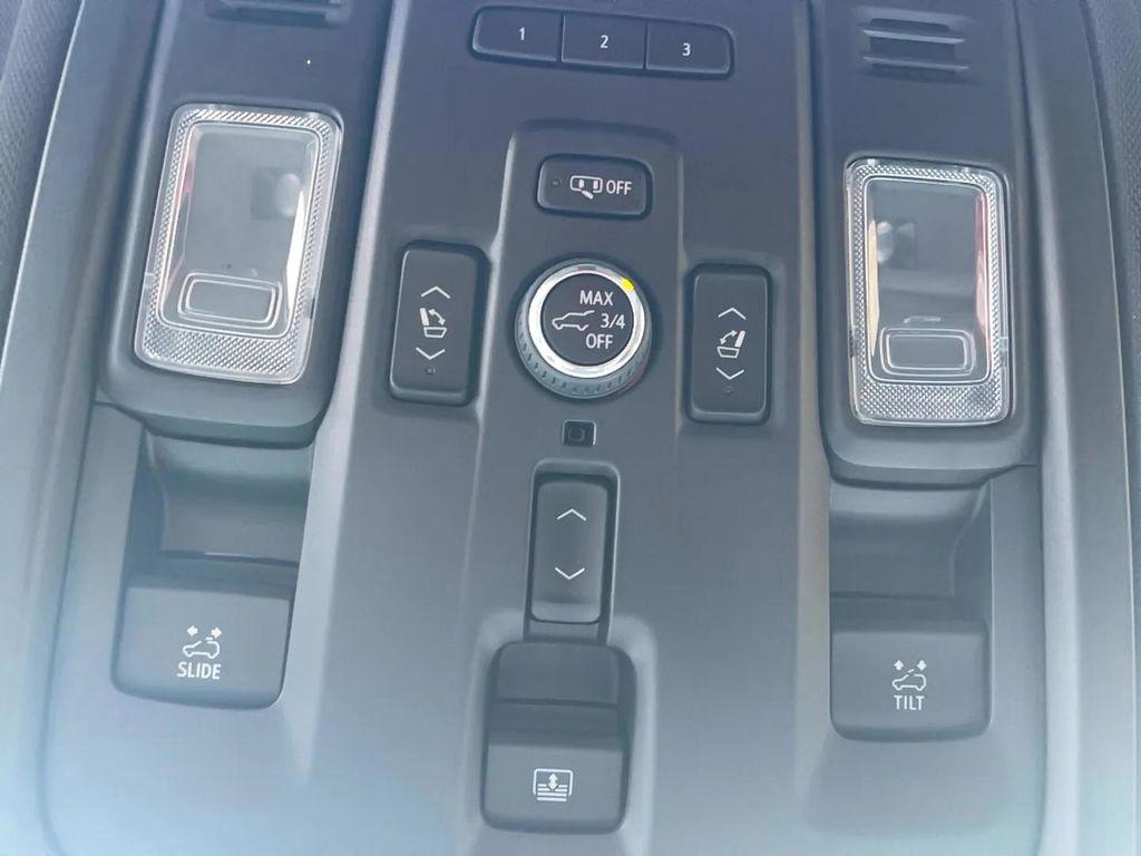 used 2024 Chevrolet Tahoe car, priced at $67,961