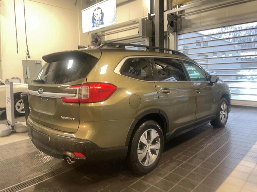 used 2024 Subaru Ascent car, priced at $30,999