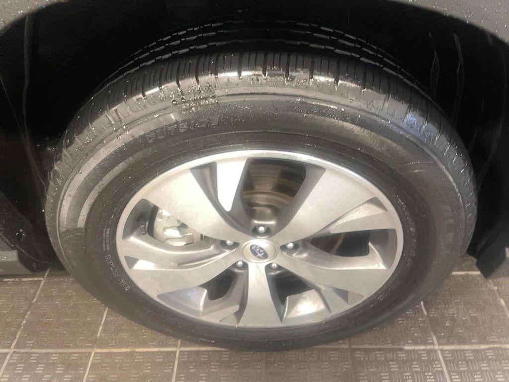 used 2024 Subaru Ascent car, priced at $30,999