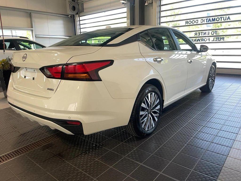 used 2025 Nissan Altima car, priced at $25,991