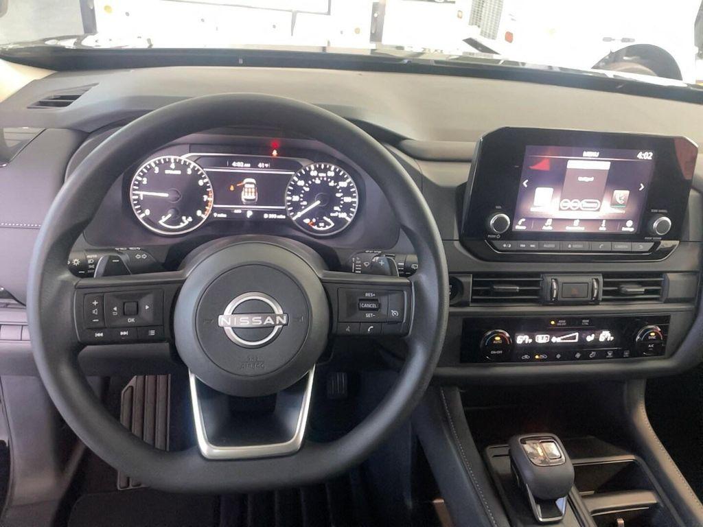 used 2025 Nissan Pathfinder car, priced at $34,921