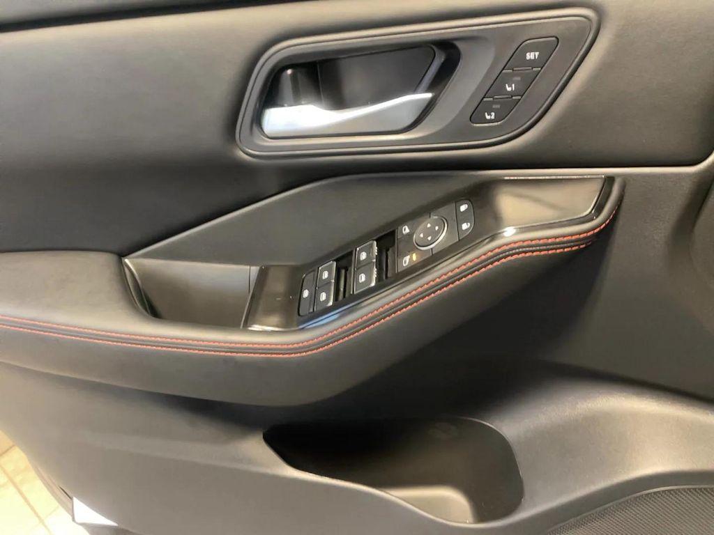 used 2025 Nissan Rogue car, priced at $32,999