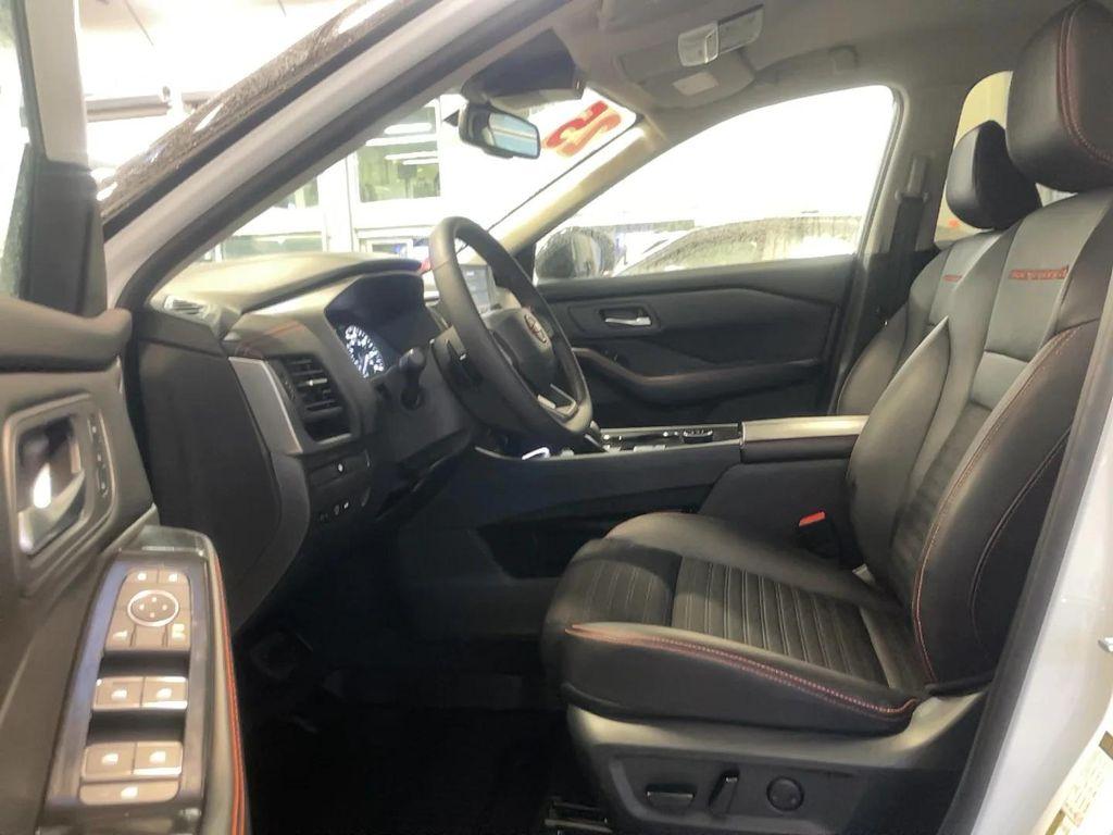 used 2025 Nissan Rogue car, priced at $32,999