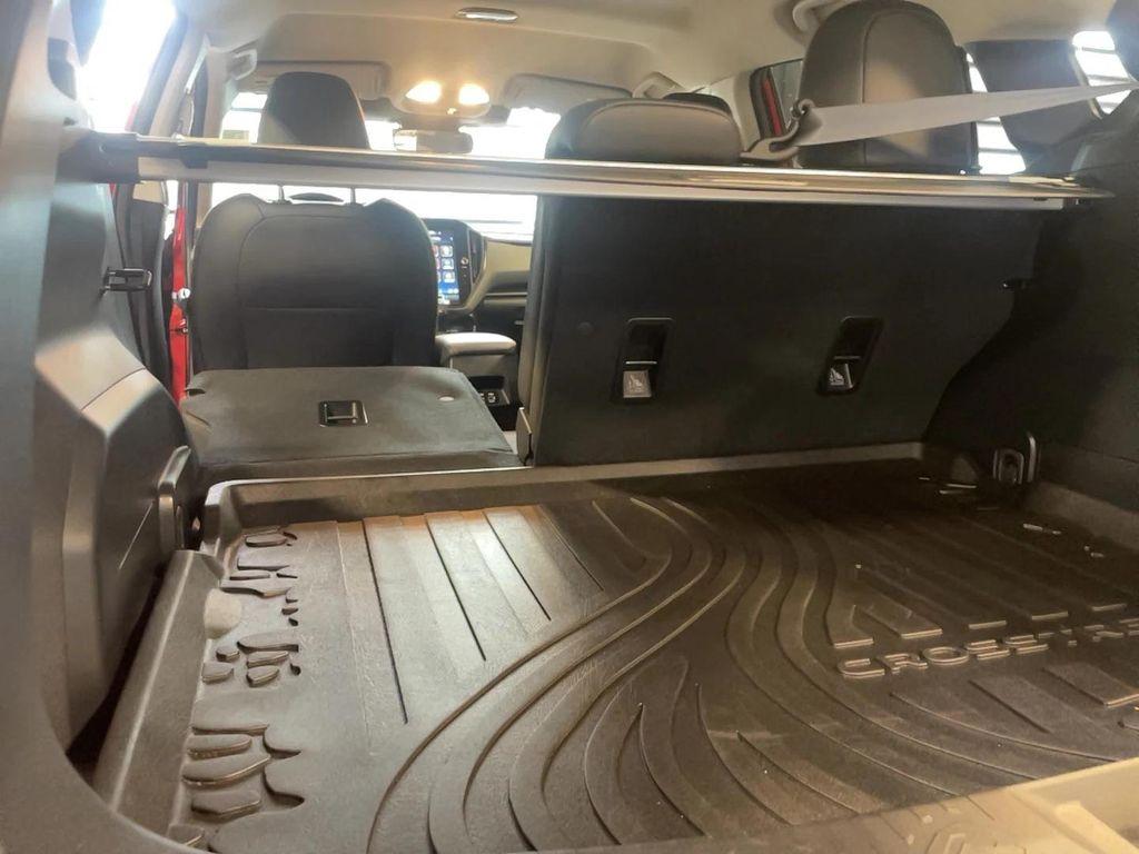 used 2025 Subaru Crosstrek car, priced at $29,991