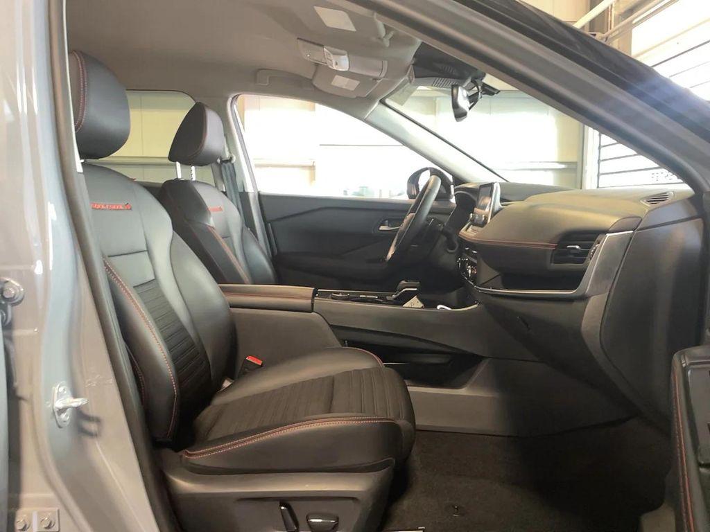 used 2025 Nissan Rogue car, priced at $32,921