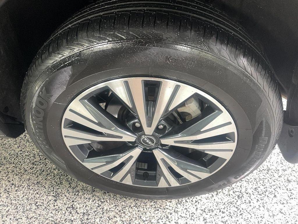 used 2023 Nissan Rogue car, priced at $26,921