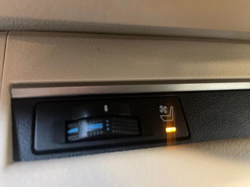 used 2014 Lexus ES 350 car, priced at $17,921