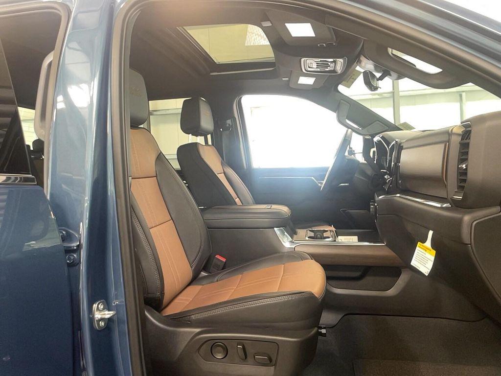 used 2024 Chevrolet Silverado 3500 car, priced at $82,981