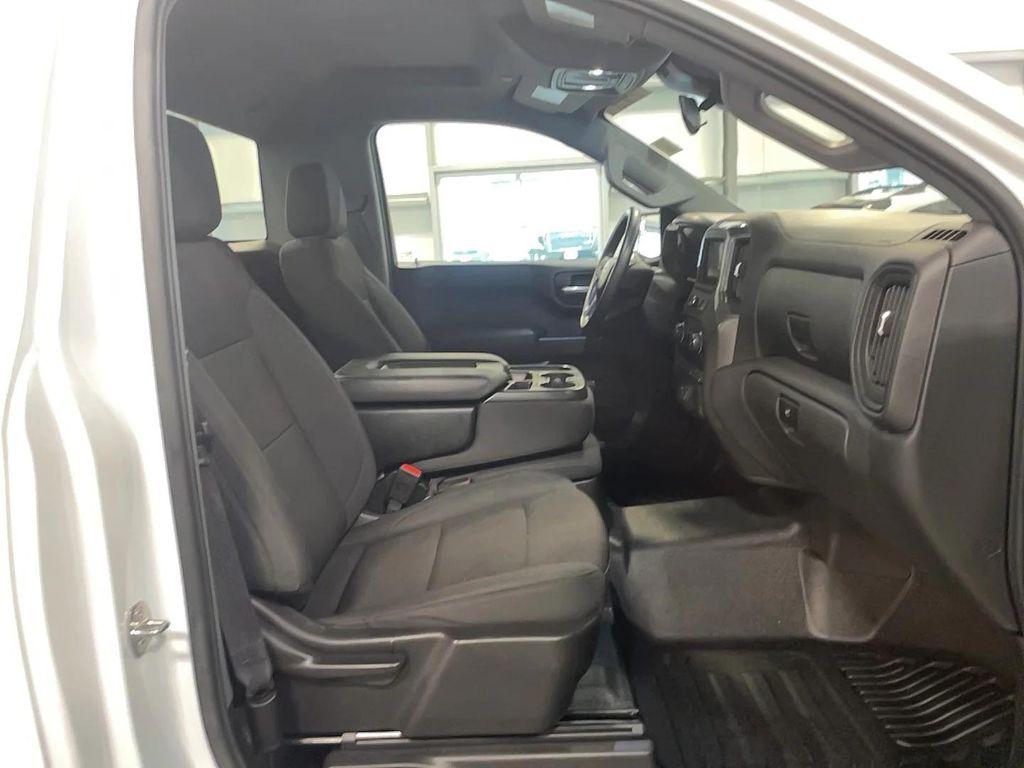 used 2024 Chevrolet Silverado 1500 car, priced at $25,921