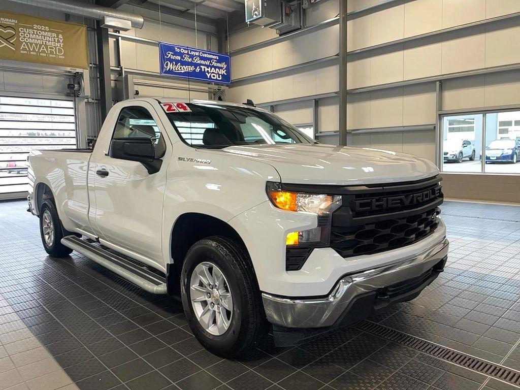 used 2024 Chevrolet Silverado 1500 car, priced at $25,921