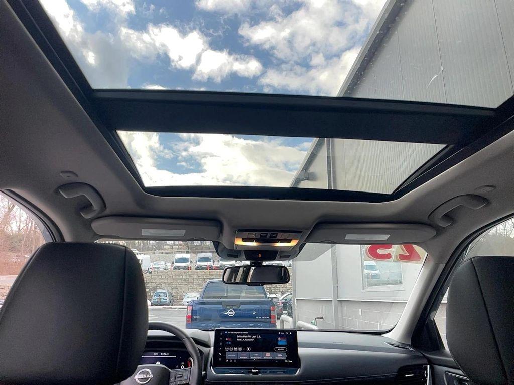 used 2025 Nissan Rogue car, priced at $35,991