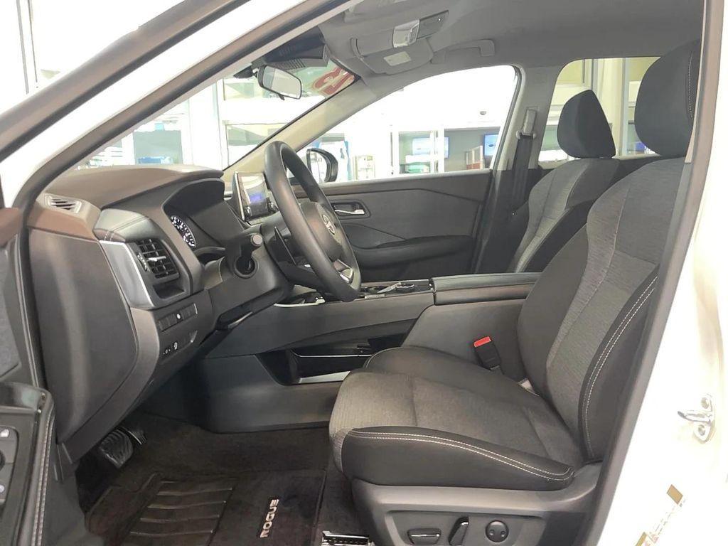 used 2023 Nissan Rogue car, priced at $24,601