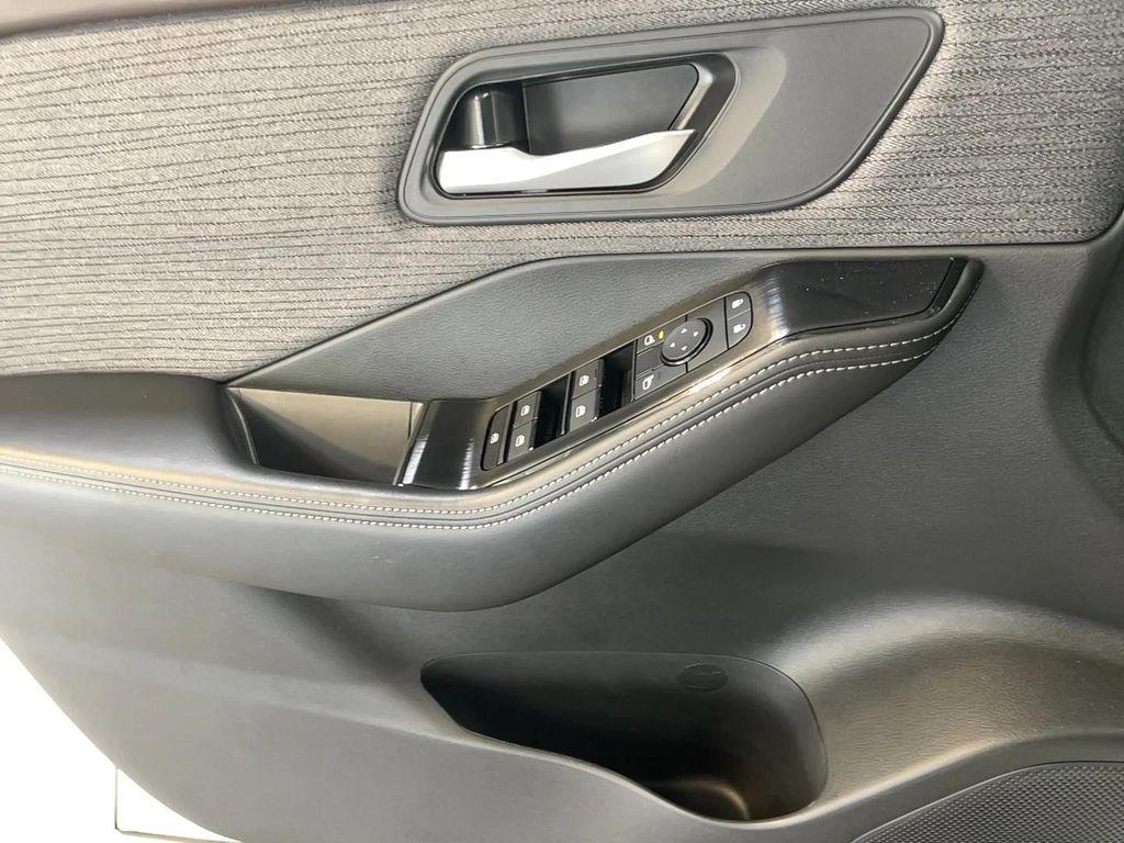 used 2023 Nissan Rogue car, priced at $24,601