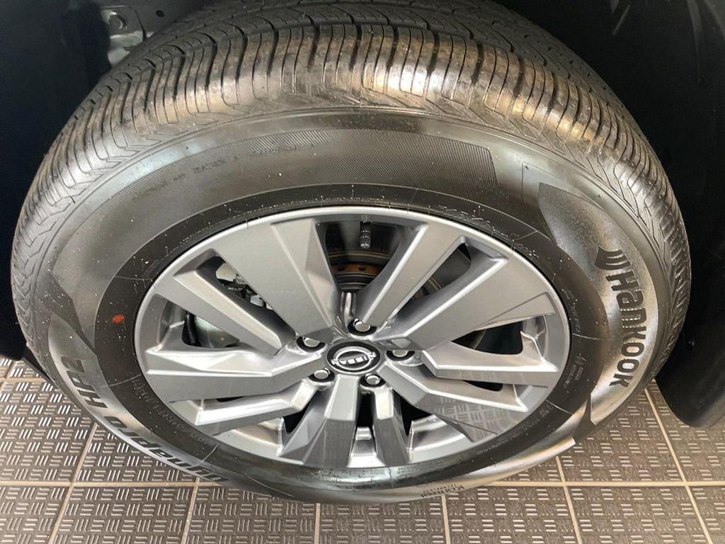 used 2025 Nissan Pathfinder car, priced at $34,921