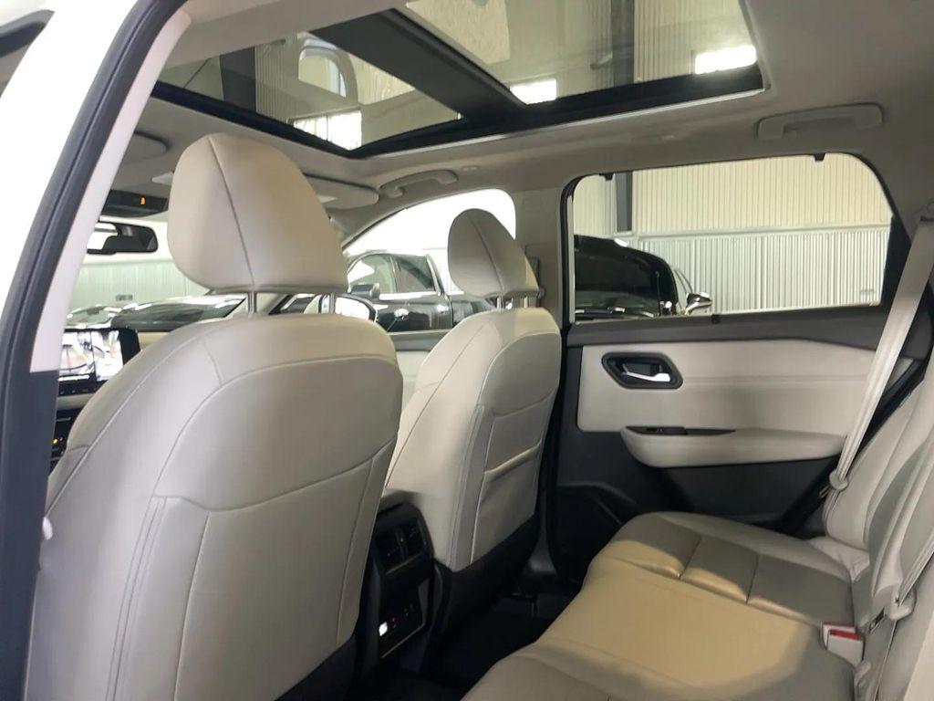 used 2023 Nissan Rogue car, priced at $29,569