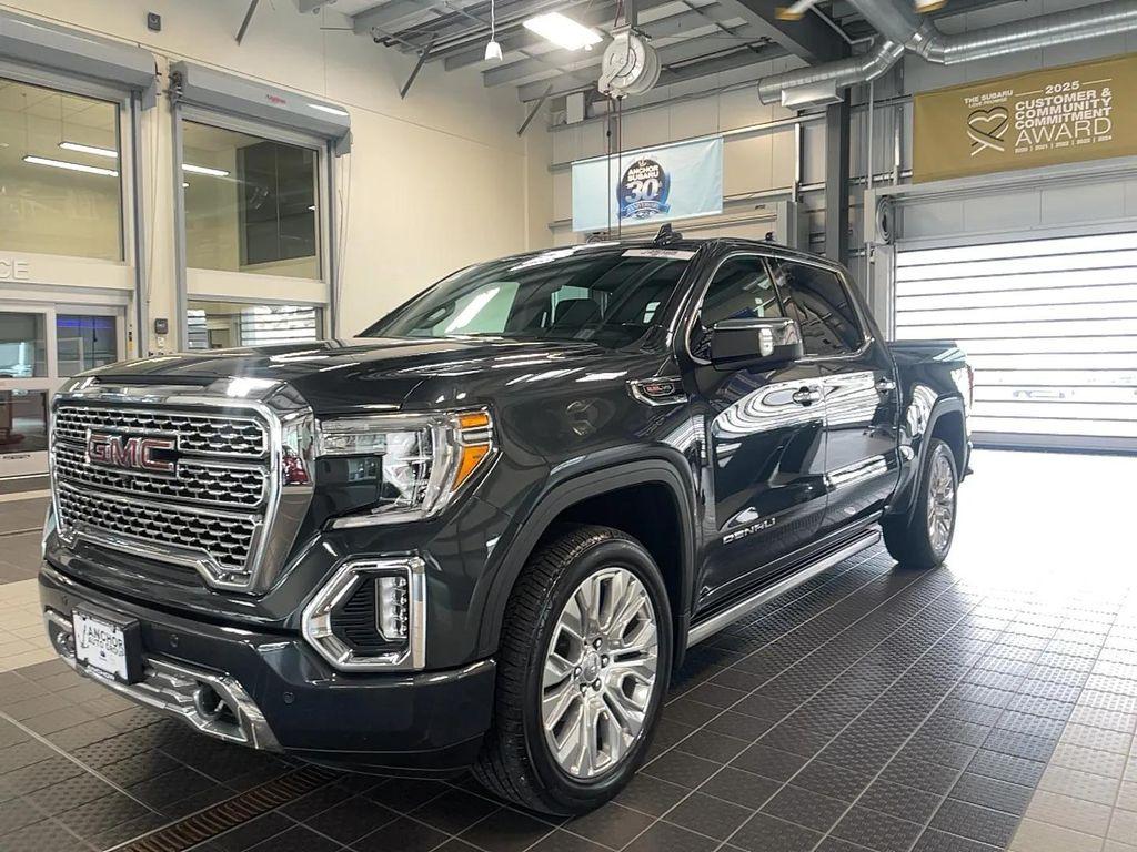 used 2022 GMC Sierra 1500 car, priced at $43,821