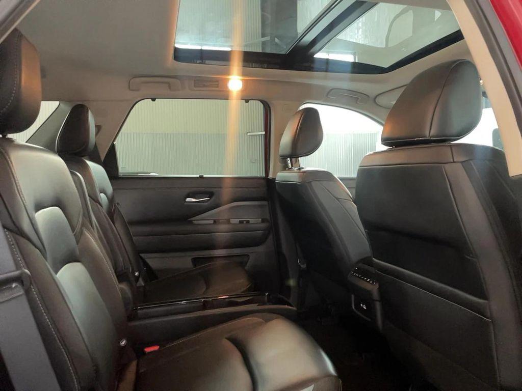 used 2024 Nissan Pathfinder car, priced at $35,469