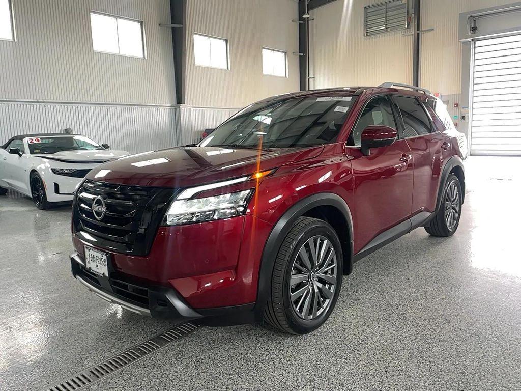used 2024 Nissan Pathfinder car, priced at $35,469