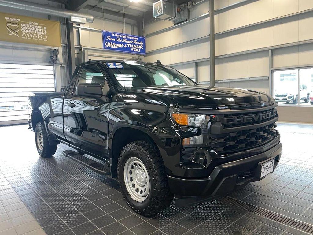 used 2025 Chevrolet Silverado 1500 car, priced at $34,921